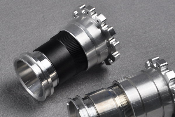《利用激光加工技術精確制造透光塑膠外殼》(圖1) 《利用激光加工技術精確制造透光塑膠外殼》(圖1)